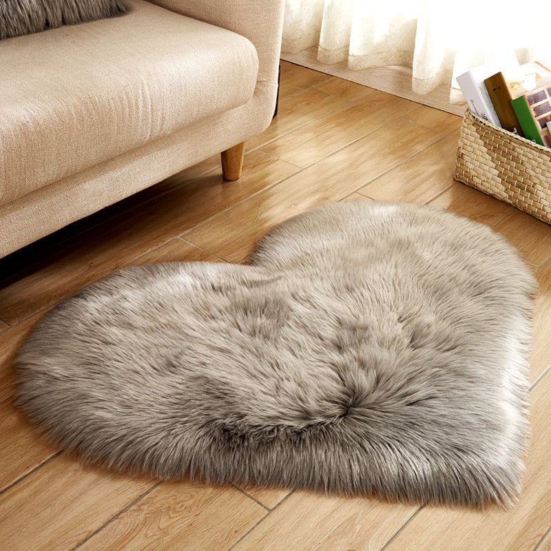 Heart Shape Solid Color Rug Multi-Color Simple Area Carpet Fluffy Anti-Slip Backing Pet Friendly Indoor Rug for Living Room Grey Clearhalo 'Area Rug' 'Casual' 'Rugs' Rug' 2480247