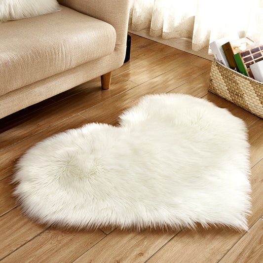 Heart Shape Solid Color Rug Multi-Color Simple Area Carpet Fluffy Anti-Slip Backing Pet Friendly Indoor Rug for Living Room White Clearhalo 'Area Rug' 'Casual' 'Rugs' Rug' 2480259