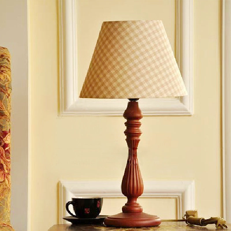 Beige/Tan/Dark Blue Barrel Shape Desk Lamp Traditional Fabric 1 Light Bedroom Reading Light with Wood Base Beige Clearhalo 'Lamps' 'Table Lamps' Lighting' 249966