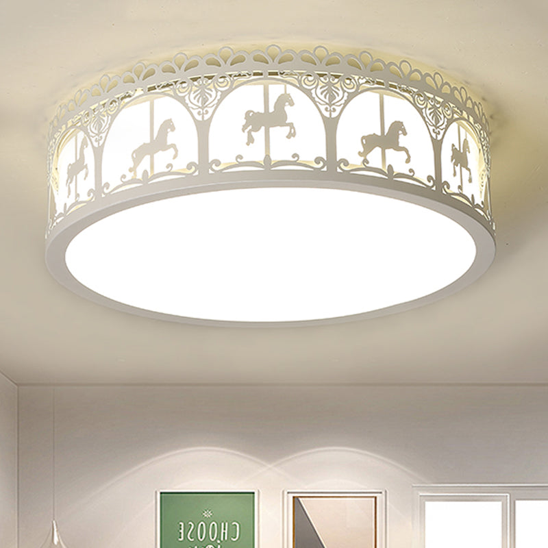 Acrylic Circular Flush Mount Ceiling Fixture Modern Contemporary Ceiling Light for Kid Bedroom Clearhalo 'Ceiling Lights' 'Close To Ceiling Lights' 'Close to ceiling' 'Flush mount' Lighting' 251822