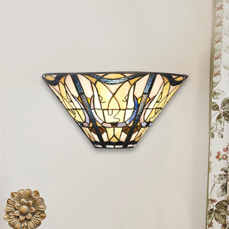 Multi Color Upward Wall Light Stained Glass Tiffany Style Wall Mount Light for Home Beige Leaf Clearhalo 'Industrial' 'Middle century wall lights' 'Tiffany wall lights' 'Tiffany' 'Wall Lamps & Sconces' 'Wall Lights' Lighting' 252738