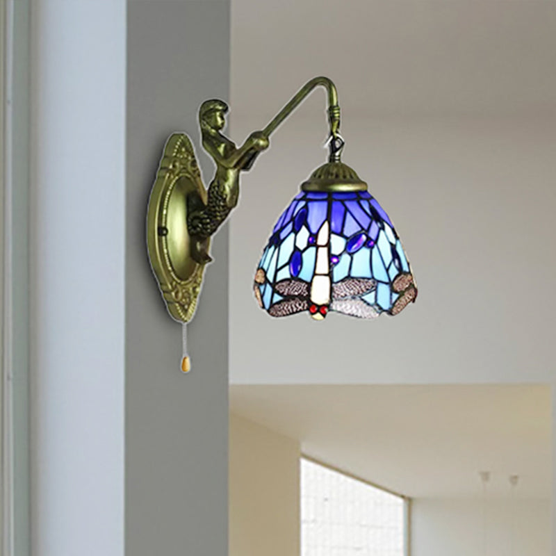 Lodge Style Dragonfly Wall Mount Light Stained Glass Multicolor Sconce Lighting Clearhalo 'Industrial' 'Middle century wall lights' 'Tiffany wall lights' 'Tiffany' 'Wall Lamps & Sconces' 'Wall Lights' Lighting' 253124