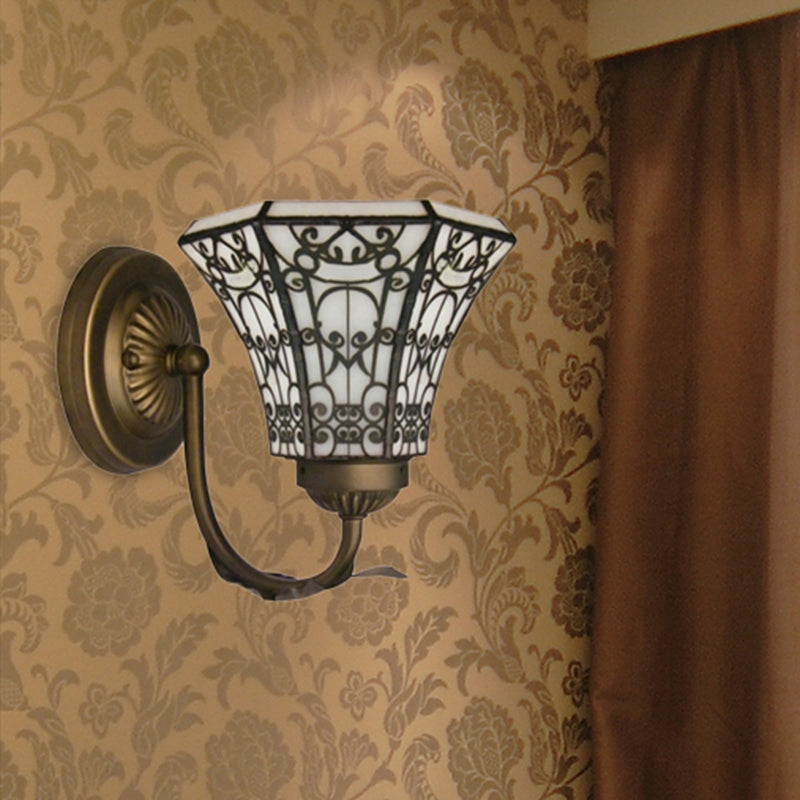 Tiffany Style Mini Wall Sconce with Curved Arm 1 Light Art Glass Wall Lighting in Aged Brass Clearhalo 'Industrial' 'Middle century wall lights' 'Tiffany wall lights' 'Tiffany' 'Wall Lamps & Sconces' 'Wall Lights' Lighting' 253358