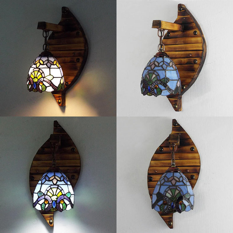 Scallop Wall Light Tiffany Stained Glass 1 Light Colorful Wall Mount Fixture in Blue-White/Red/Blue/Purple for Stairway Clearhalo 'Industrial' 'Middle century wall lights' 'Tiffany wall lights' 'Tiffany' 'Wall Lamps & Sconces' 'Wall Lights' Lighting' 25346