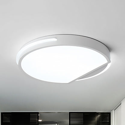 Round Ceiling Flushmount Simplicity Metal 1 Light 16"/19.5" Wide White Flush Lighting in Warm/White Light White Clearhalo 'Ceiling Lights' 'Close To Ceiling Lights' 'Close to ceiling' 'Flush mount' Lighting' 253629