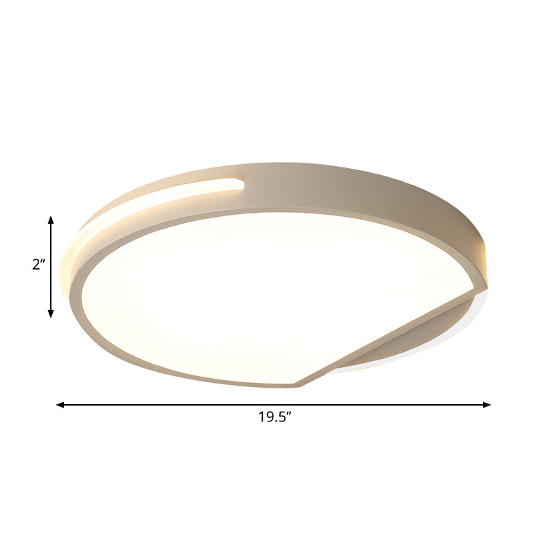 Round Ceiling Flushmount Simplicity Metal 1 Light 16"/19.5" Wide White Flush Lighting in Warm/White Light Clearhalo 'Ceiling Lights' 'Close To Ceiling Lights' 'Close to ceiling' 'Flush mount' Lighting' 253632