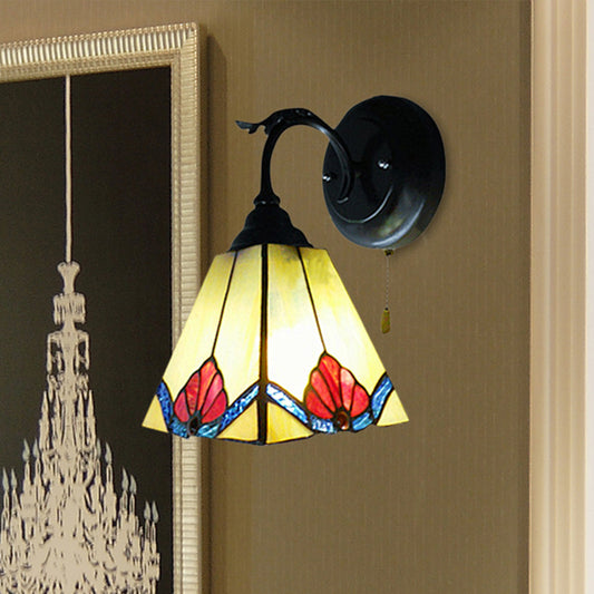 Flower Mini Wall Light with Pyramid Shade Stained Glass 1 Light Lodge Wall Sconce in Black Yellow Clearhalo 'Industrial' 'Middle century wall lights' 'Tiffany wall lights' 'Tiffany' 'Wall Lamps & Sconces' 'Wall Lights' Lighting' 253656