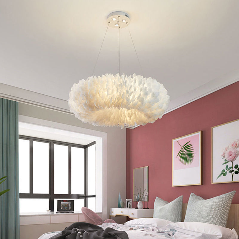 Feather Hanging Light Fixture Modernist White Chandelier Pendant Light for Bedroom Clearhalo 'Ceiling Lights' 'Chandeliers' 'Modern Chandeliers' 'Modern' Lighting' 2546671