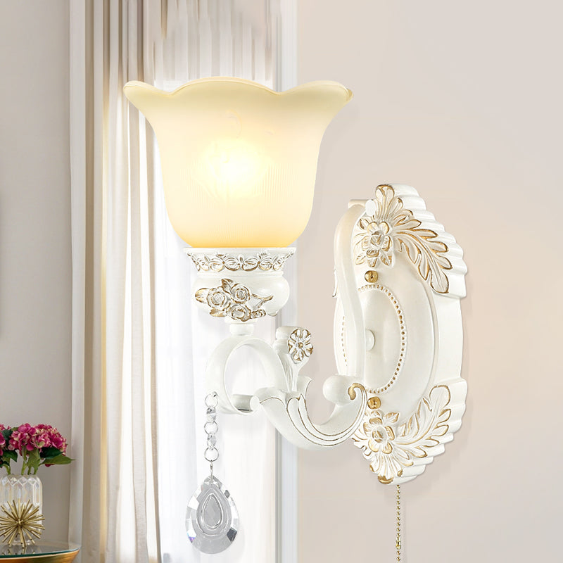 Scalloped White Glass Sconce Light Traditional 1/2 Lights Wall Light with Ivory Resin Backplate 1.0 Ivory Clearhalo 'Wall Lamps & Sconces' 'Wall Lights' Lighting' 255201