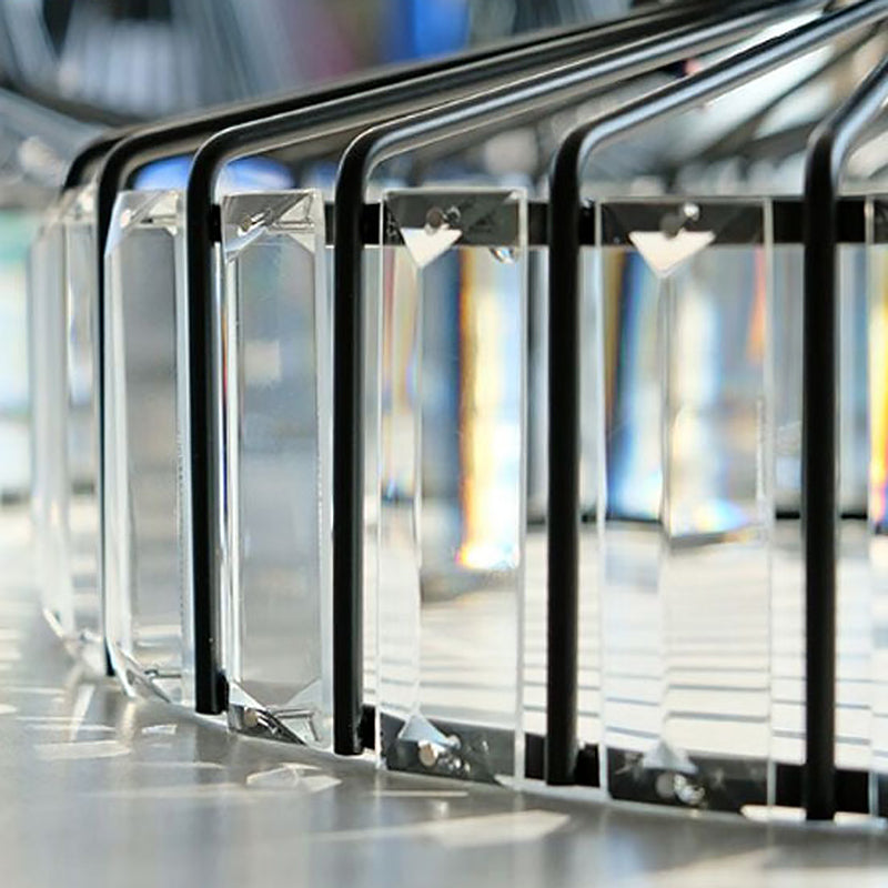 Black Metal Frame Pendant Light Modern Crystal Ceiling Hanging Light for Dining Room Clearhalo 'Ceiling Lights' 'Modern Pendants' 'Modern' 'Pendant Lights' 'Pendants' Lighting' 2554813