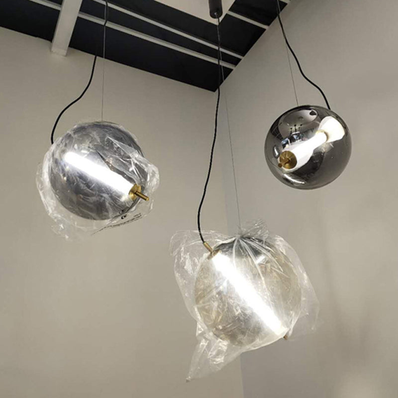 Postmodern Design Globe Glass Pendant Light LED Kitchen Pendant Light Clearhalo 'Ceiling Lights' 'Close To Ceiling Lights' 'Glass shade' 'Glass' 'Modern Pendants' 'Modern' 'Pendant Lights' 'Pendants' Lighting' 2554908