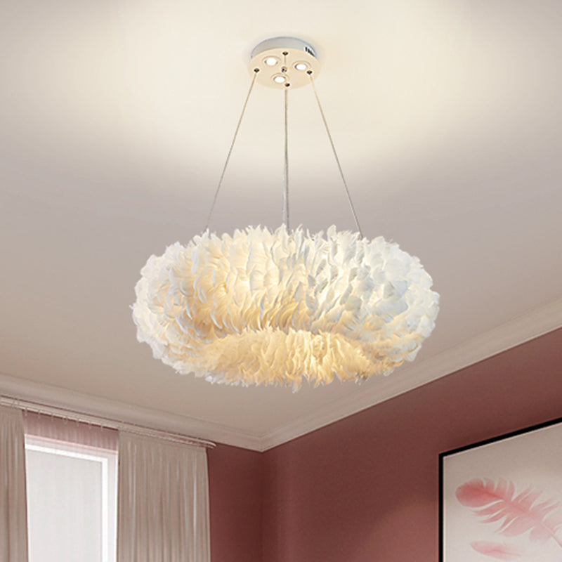 White Doughnut Shape Feather Chandelier Light Modern Style Hanging Pendant Lamp for Bedroom Clearhalo 'Ceiling Lights' 'Chandeliers' 'Modern Chandeliers' 'Modern' Lighting' 2555220