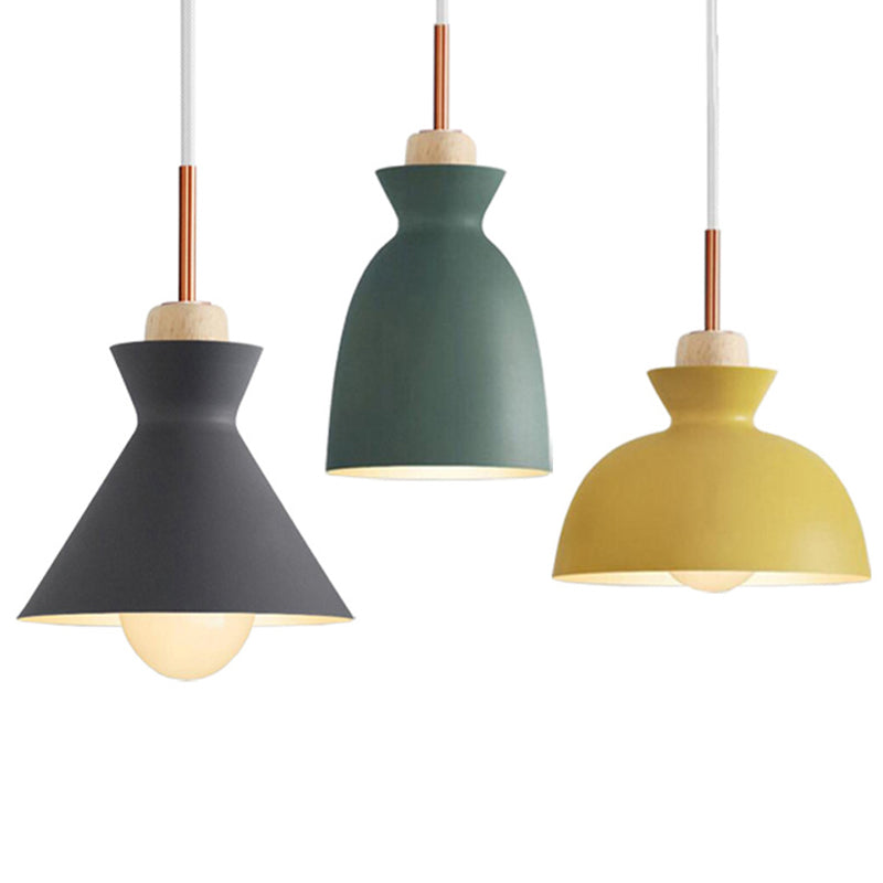 1-Light Wooden Top Pendant Lamp Nordic Modern Style Metal Restaurant Hanging Lamp Clearhalo 'Ceiling Lights' 'Modern Pendants' 'Modern' 'Pendant Lights' 'Pendants' Lighting' 2579377
