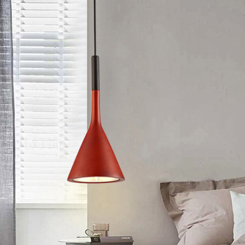 Resin Tapered Hanging Light Nordic Modern Style 1 Light Restaurant Ceiling Pendant Lamp Clearhalo 'Ceiling Lights' 'Modern Pendants' 'Modern' 'Pendant Lights' 'Pendants' Lighting' 2579853