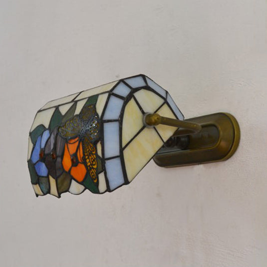 Banker Wall Light Retro Style Stained Glass 1 Light Wall Mount Fixture in Beige/Blue for Bedside Clearhalo 'Industrial' 'Middle century wall lights' 'Tiffany wall lights' 'Tiffany' 'Wall Lamps & Sconces' 'Wall Lights' Lighting' 25811