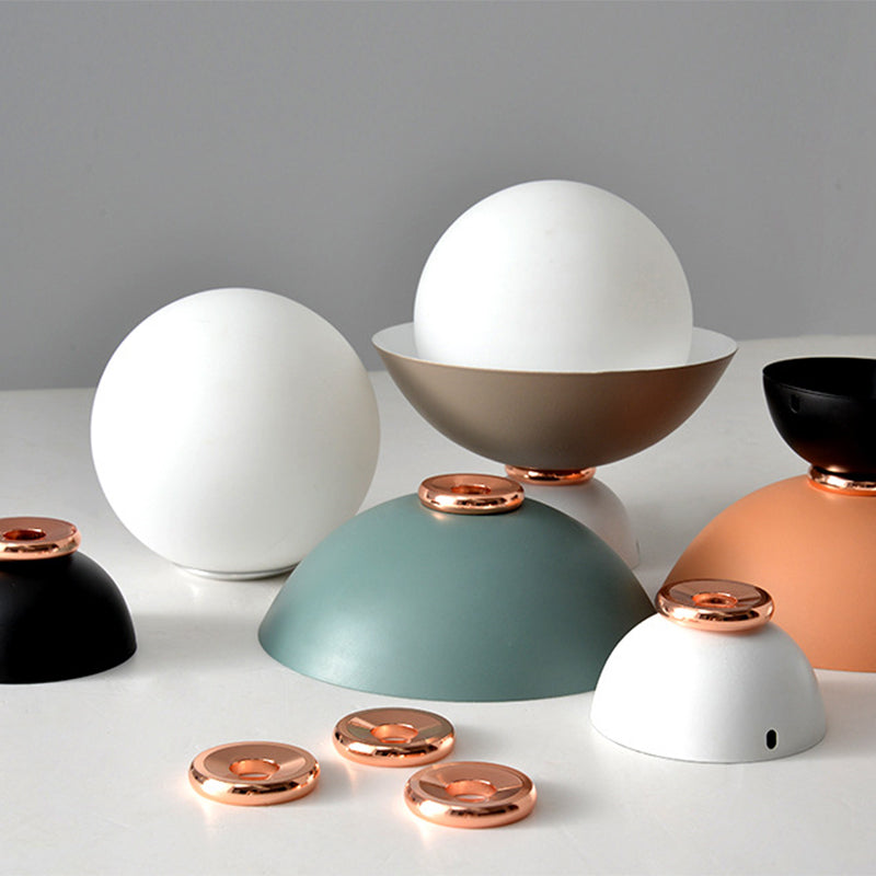 Round Flush Mount Ceiling Light Modernist 1 Light White Glass Ceiling Light Fixtures for Hallway Clearhalo 'Ceiling Lights' 'Close To Ceiling Lights' 'Close to ceiling' 'Semi-flushmount' Lighting' 2588523