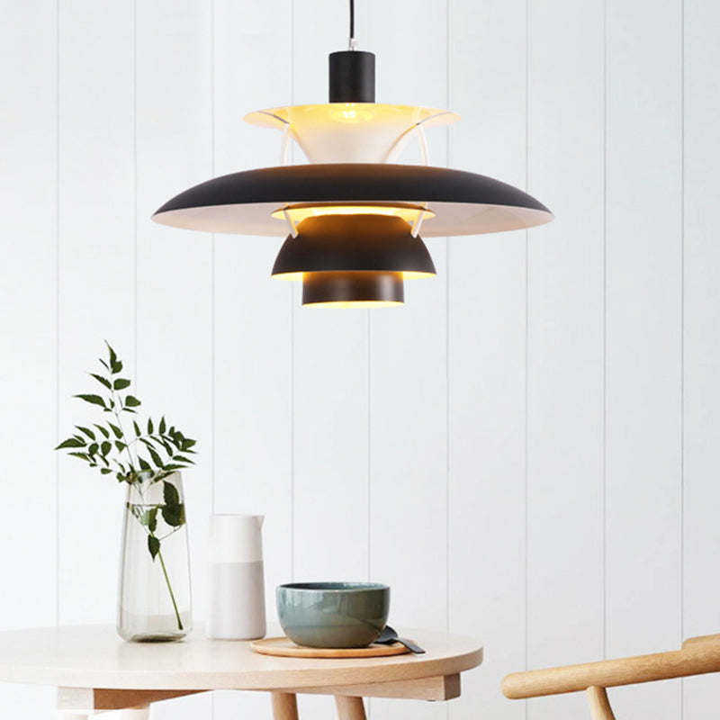 Metal Flying��Saucer Hanging Light 1 Light Nordic Style Hanging Lamp for Restaurant Clearhalo 'Ceiling Lights' 'Modern Pendants' 'Modern' 'Pendant Lights' 'Pendants' Lighting' 2588582