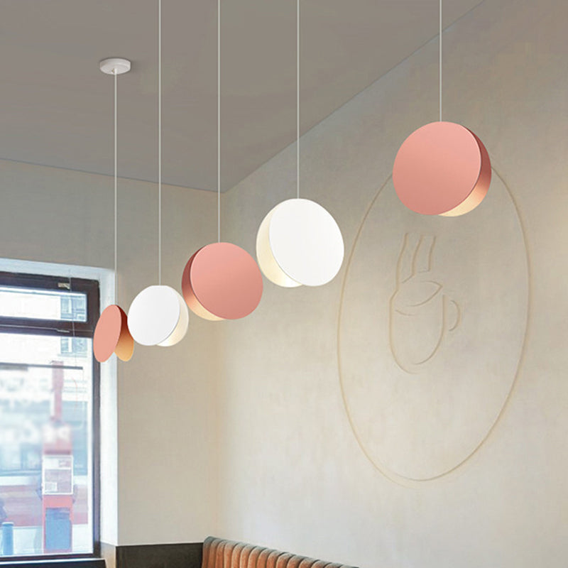 Shell Inspired Round Pendant Lamp Macaron Style Metal 1-Light Diner Ceiling Light Clearhalo 'Ceiling Lights' 'Modern Pendants' 'Modern' 'Pendant Lights' 'Pendants' Lighting' 2593260