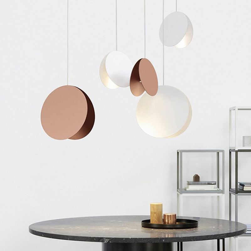 Shell Inspired Round Pendant Lamp Macaron Style Metal 1-Light Diner Ceiling Light Clearhalo 'Ceiling Lights' 'Modern Pendants' 'Modern' 'Pendant Lights' 'Pendants' Lighting' 2593290