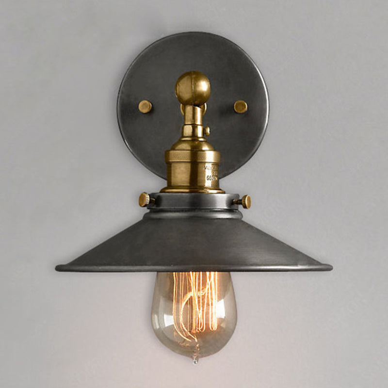 Vintage Industrial Style Sconce Single Light with Shallow Round Flared Metal Shade Wall Lamp for Bar Black Clearhalo 'Art deco wall lights' 'Cast Iron' 'Glass' 'Industrial wall lights' 'Industrial' 'Middle century wall lights' 'Modern' 'Rustic wall lights' 'Tiffany' 'Traditional wall lights' 'Wall Lamps & Sconces' 'Wall Lights' Lighting' 2594742