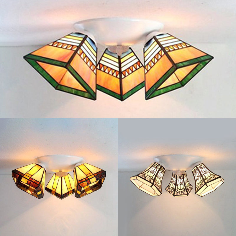 Geometric Ceiling Light with Wire Mesh/Stripes/Geometric Pattern Vintage Stained Glass 3 Lights Flushmount Light in White Clearhalo 'Ceiling Lights' 'Close To Ceiling Lights' 'Close to ceiling' 'Glass shade' 'Glass' 'Semi-flushmount' 'Tiffany close to ceiling' 'Tiffany' Lighting' 25960