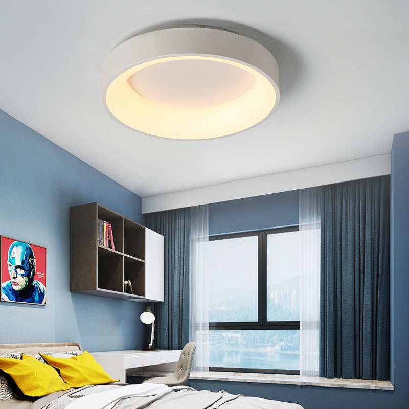 Modern Style Circle Close To Ceiling Lighting Acrylic Bedroom Ceiling Mounted Fixture White Clearhalo 'Ceiling Lights' 'Close To Ceiling Lights' 'Lighting' 2604440