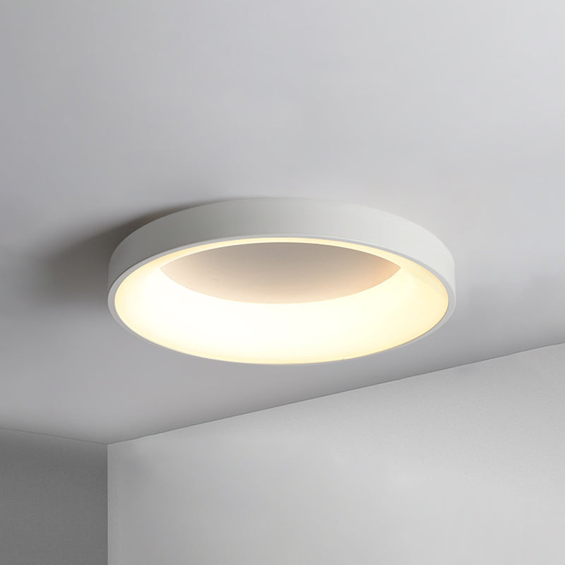 Metal Circular Flush mount Ceiling Lamp Nordic Style LED Flush Mount Lighting for Bedroom White 19" Clearhalo 'Ceiling Lights' 'Close To Ceiling Lights' 'Lighting' 2609769