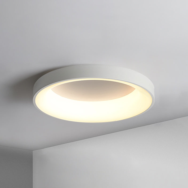 Metal Circular Flush mount Ceiling Lamp Nordic Style LED Flush Mount Lighting for Bedroom White 23.5" Clearhalo 'Ceiling Lights' 'Close To Ceiling Lights' 'Lighting' 2609770