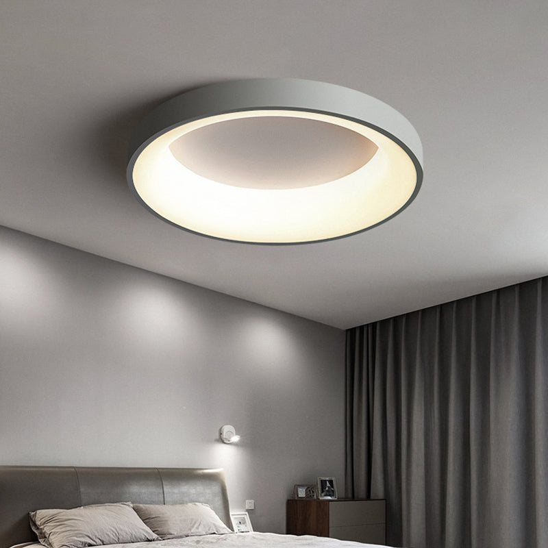 Metal Circular Flush mount Ceiling Lamp Nordic Style LED Flush Mount Lighting for Bedroom Clearhalo 'Ceiling Lights' 'Close To Ceiling Lights' 'Lighting' 2609771