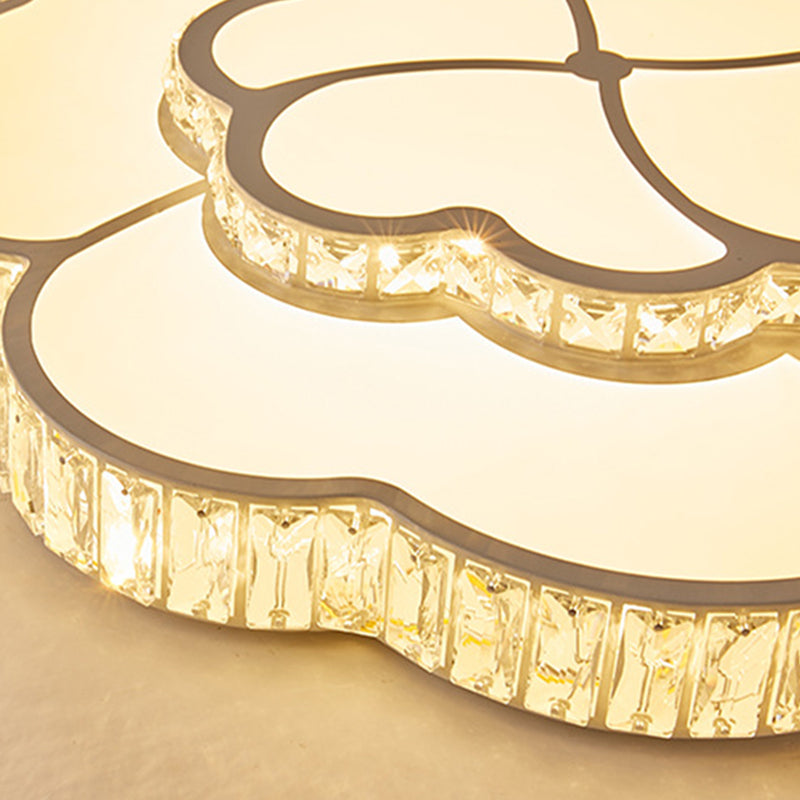 19.5"/23.5“/31.5“ W LED Flush Ceiling Light Modern Petal Crystal Flush Mount Lighting in White for Bedroom Clearhalo 'Ceiling Lights' 'Close To Ceiling Lights' 'Close to ceiling' 'Flush mount' Lighting' 261177