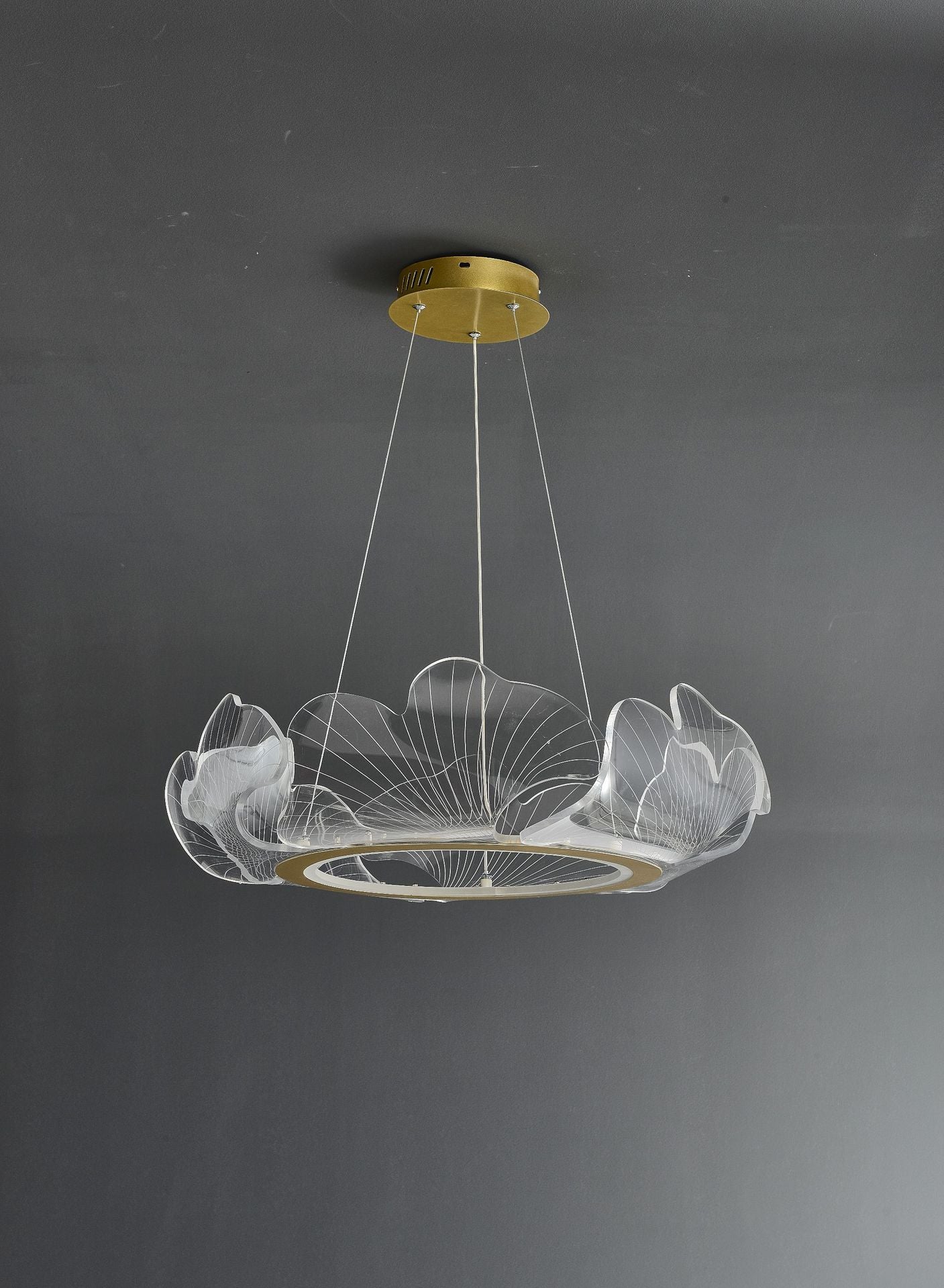Acrylic Leaf LED Chandelier Light Simplicity Gold Finish Pendant Light for Dining Room Clearhalo 'Ceiling Lights' 'Chandeliers' Lighting' 2618622