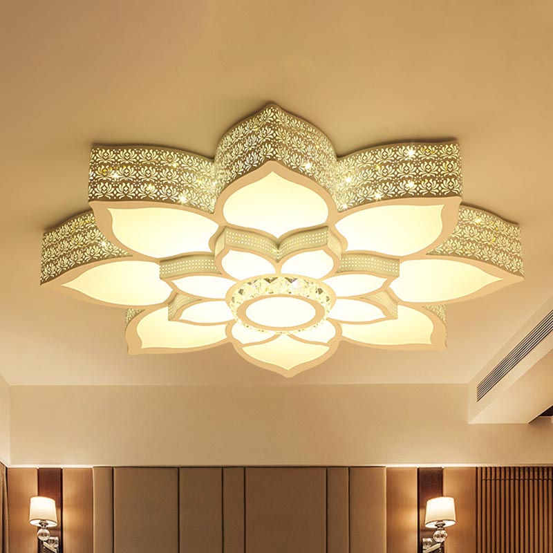 Lotus Faceted Crystal Flush Mount Light Fixture Simple White 23.5"/29.5"/35.5" W LED Ceiling Light in Warm/White Light White Warm Clearhalo 'Ceiling Lights' 'Close To Ceiling Lights' 'Close to ceiling' 'Flush mount' Lighting' 266517