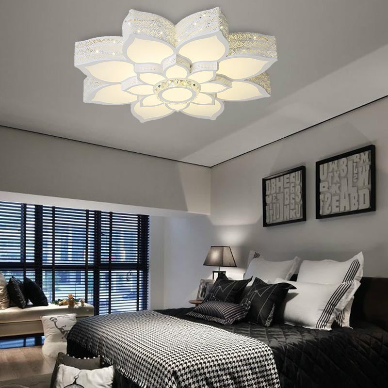 Lotus Faceted Crystal Flush Mount Light Fixture Simple White 23.5"/29.5"/35.5" W LED Ceiling Light in Warm/White Light Clearhalo 'Ceiling Lights' 'Close To Ceiling Lights' 'Close to ceiling' 'Flush mount' Lighting' 266520