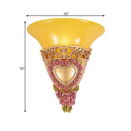 1 Bulb Trumpet Shape Sconce Light Colonial Style Yellow Glass Wall Lighting Fixture Clearhalo 'Wall Lamps & Sconces' 'Wall Lights' Lighting' 268316