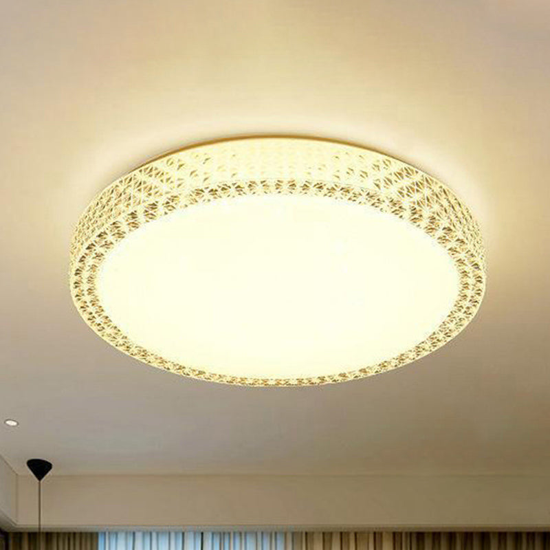 Simple Style Disk Flush Mounted Light Crystal Bedroom LED Ceiling Light Fixture in White Clearhalo 'Ceiling Lights' 'Close To Ceiling Lights' 'Close to ceiling' 'Flush mount' Lighting' 268856
