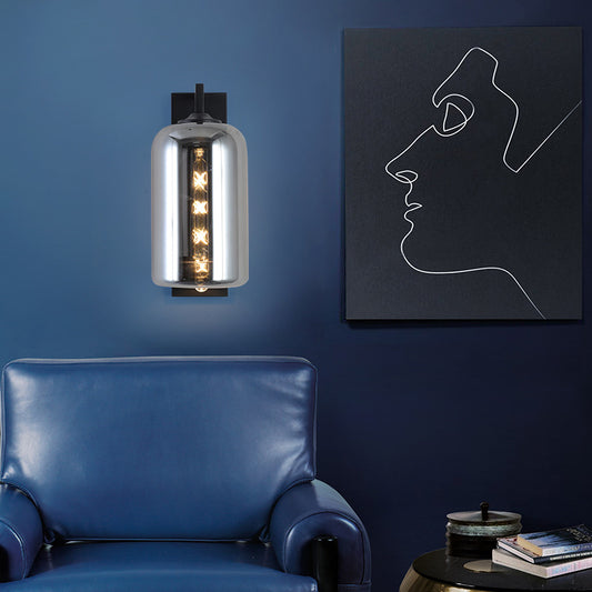 Mason Jar Shaped Wall Sconce Retro Style Closed Glass 1 Bulb Wall Light Fixture with Arm in Black Clearhalo 'Cast Iron' 'Glass' 'Industrial' 'Modern wall lights' 'Modern' 'Tiffany' 'Traditional wall lights' 'Wall Lamps & Sconces' 'Wall Lights' Lighting' 275006