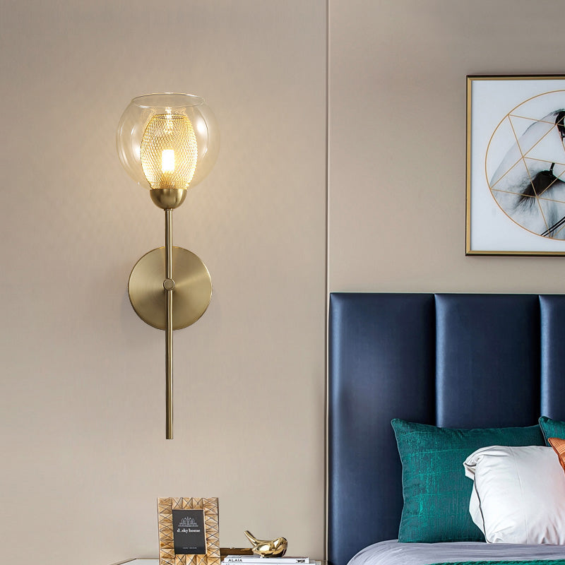 Dual Cup Shape Wall Mounted Lamp Modernist Single Clear Glass and Metallic Wall Light Sconce in Black/Gold Clearhalo 'Cast Iron' 'Glass' 'Industrial' 'Modern wall lights' 'Modern' 'Tiffany' 'Traditional wall lights' 'Wall Lamps & Sconces' 'Wall Lights' Lighting' 275195