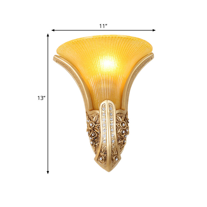 Yellow Glass Floral Sconce Light Fixture Modern Style 1 Head Corridor Wall Mount Light in Gold Clearhalo 'Wall Lamps & Sconces' 'Wall Lights' Lighting' 281453