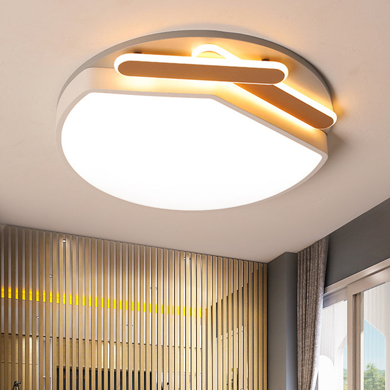 Round Metal Ceiling Mounted Fixture Contemporary Gold/Black and White 16.5"/20.5" Wide LED Ceiling Light in Warm/White Light/Remote Control Stepless Dimming Clearhalo 'Ceiling Lights' 'Close To Ceiling Lights' 'Close to ceiling' 'Flush mount' Lighting' 289200