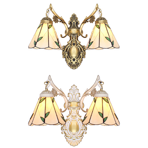 Leaf Wall Lighting Vintage Traditional Stained Glass 2 Heads Wall Mount Light in White/Antique Brass for Bedroom Clearhalo 'Industrial' 'Middle century wall lights' 'Tiffany wall lights' 'Tiffany' 'Wall Lamps & Sconces' 'Wall Lights' Lighting' 29061