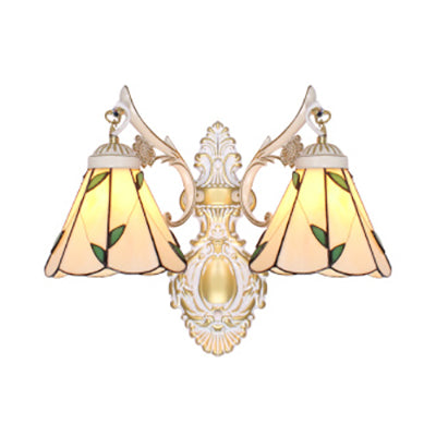 Leaf Wall Lighting Vintage Traditional Stained Glass 2 Heads Wall Mount Light in White/Antique Brass for Bedroom White Clearhalo 'Industrial' 'Middle century wall lights' 'Tiffany wall lights' 'Tiffany' 'Wall Lamps & Sconces' 'Wall Lights' Lighting' 29063