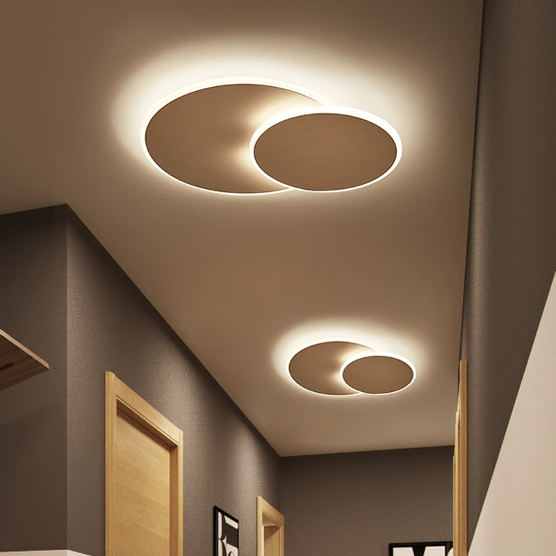 Round Acrylic Ceiling Light Fixture Minimalist White/Coffee 16"/19.5" Wide LED Flush Mount Lamp in Warm/White Light Clearhalo 'Ceiling Lights' 'Close To Ceiling Lights' 'Close to ceiling' 'Flush mount' Lighting' 291996