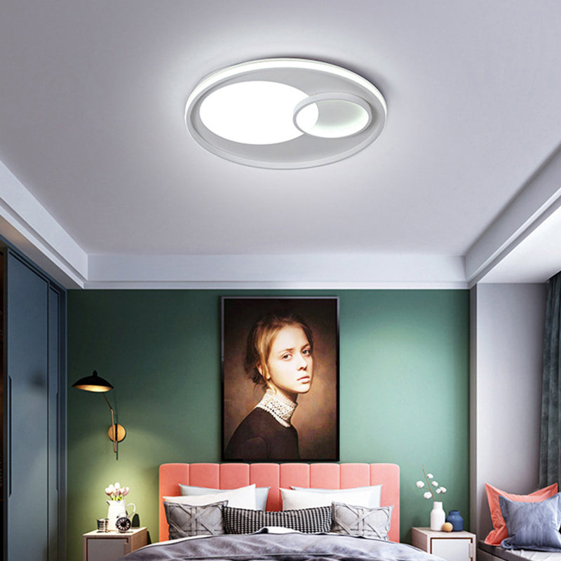 18"/21.5" W Acrylic Circular Flush Lamp Modernist LED White Ceiling Light Fixture in Warm/White Light/Remote Control Stepless Dimming White White Clearhalo 'Ceiling Lights' 'Close To Ceiling Lights' 'Close to ceiling' 'Flush mount' Lighting' 292056