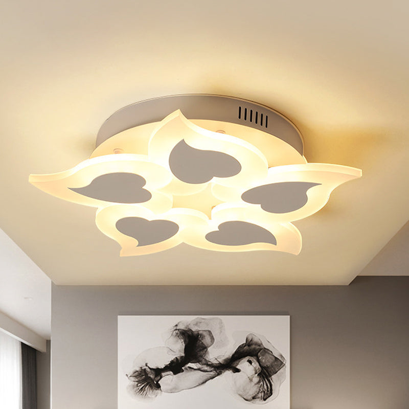 Heart Acrylic Ceiling Mounted Light Simple White LED Flush Light Fixture in Warm Light/White Light/Remote Control Stepless Dimming, 18"/23" Wide Clearhalo 'Ceiling Lights' 'Close To Ceiling Lights' 'Close to ceiling' 'Flush mount' Lighting' 292078