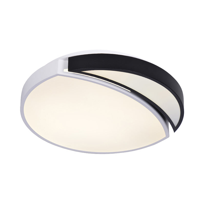 LED Round Ceiling Flush Light Modernist Acrylic Black and White Flushmount Lighting in Warm/White/3 Color Light Clearhalo 'Ceiling Lights' 'Close To Ceiling Lights' 'Close to ceiling' 'Flush mount' Lighting' 292236