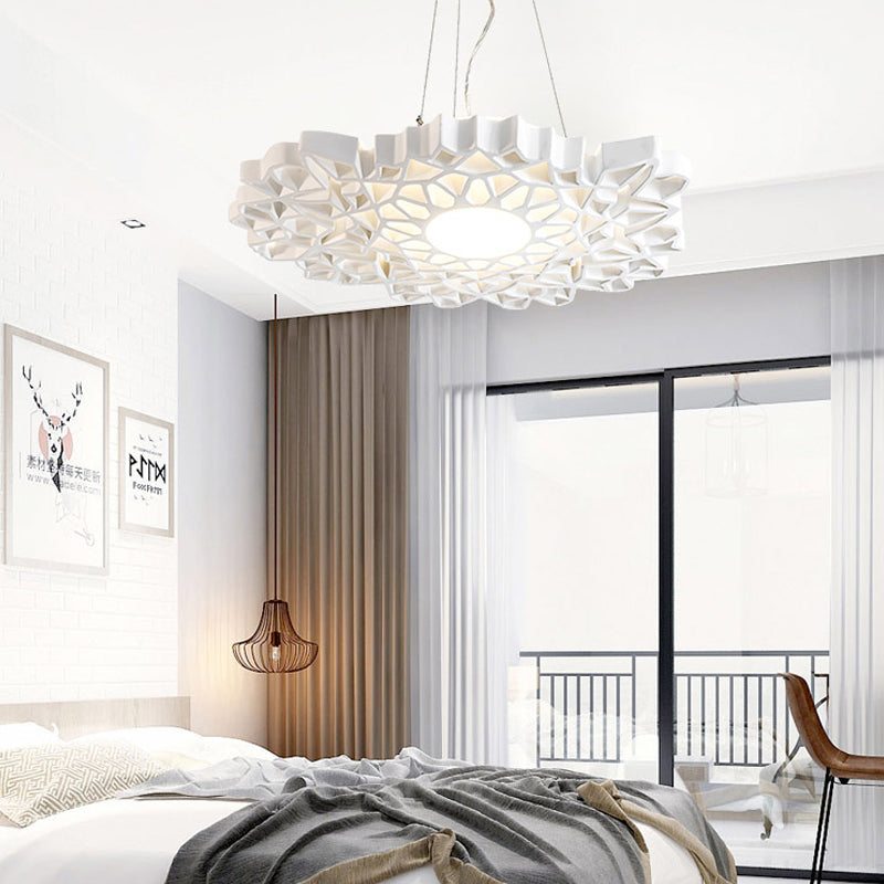 Honeycomb Pendant Light Fixture Contemporary Resin 1 Head White Hanging Ceiling Light Clearhalo 'Ceiling Lights' 'Modern Pendants' 'Modern' 'Pendant Lights' 'Pendants' Lighting' 292653