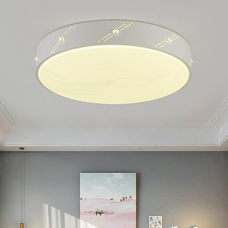 Round Ceiling Light Fixture Simple Metal White LED Flush Mount with Acrylic Diffuser for Bedroom White Clearhalo 'Ceiling Lights' 'Close To Ceiling Lights' 'Close to ceiling' 'Flush mount' Lighting' 294597