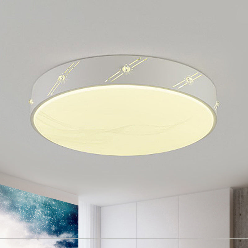 Round Ceiling Light Fixture Simple Metal White LED Flush Mount with ...