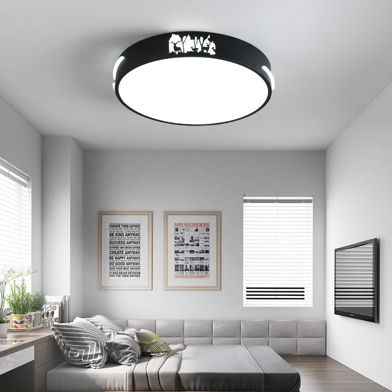 Black Round Flush Mount Light Modern LED Metal Ceiling Mount Lamp Fixture in White/Warm Light, 16"/19.5" Wide Black White Clearhalo 'Ceiling Lights' 'Close To Ceiling Lights' 'Close to ceiling' 'Flush mount' Lighting' 313337