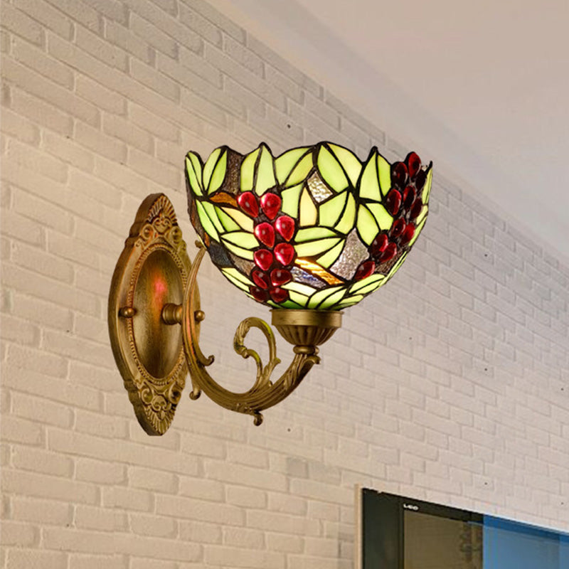 Grape/Blossom Vanity Lighting Fixture 1 Light Stained Art Glass Victorian Sconce Light in Brass for Bathroom Clearhalo 'Industrial' 'Middle century wall lights' 'Tiffany wall lights' 'Tiffany' 'Wall Lamps & Sconces' 'Wall Lights' Lighting' 316045